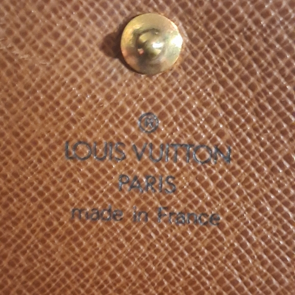 Louis Vuitton Monogram Wallet - Picture 6 of 16